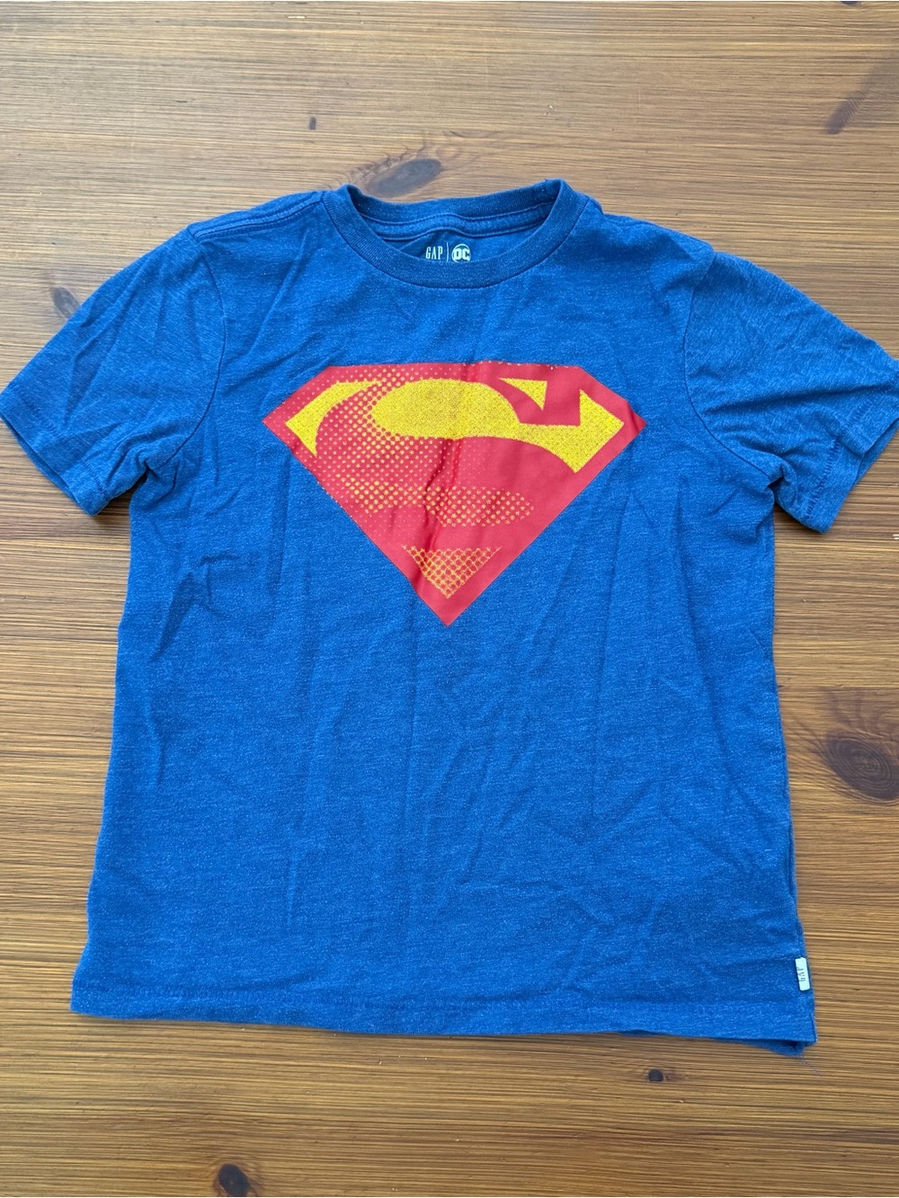 4/$13 Gap Kids DC Comics Superman Shirt - Size Small
